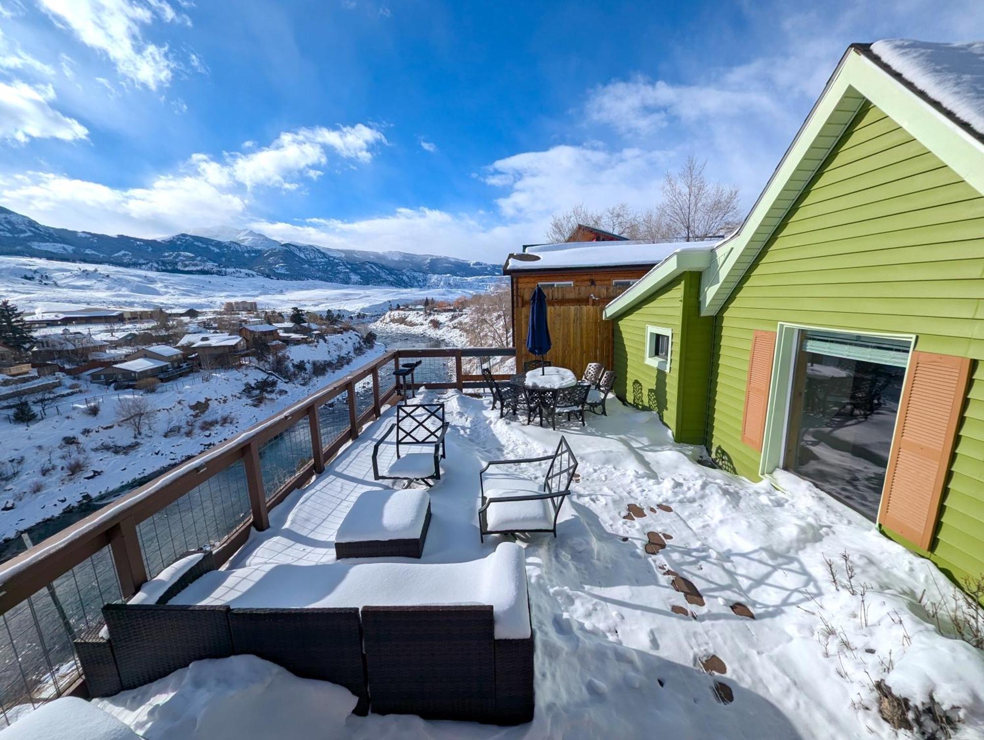 Yellowstone Treasure Guesthouses On The River Гардинер Экстерьер фото